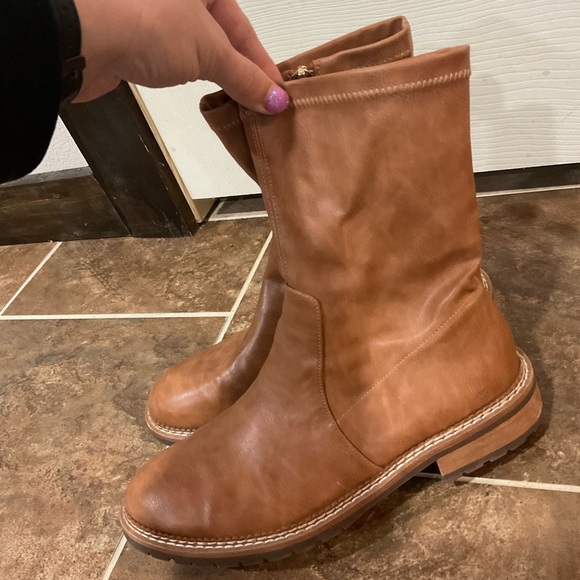 Anthropologie Silent D Rareful Ankle Boots in Tan Size 40 - Picture 3 of 6